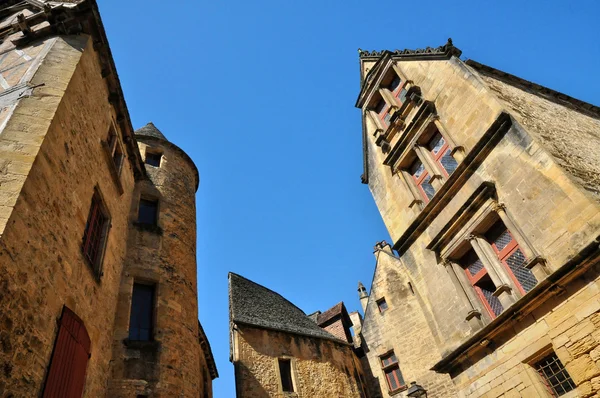 Frankreich, malerische stadt sarlat la caneda in dordogne — Stockfoto