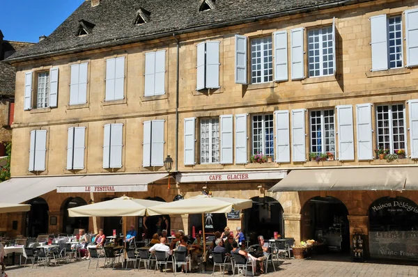 Fransa, sarlat la caneda dordogne içinde pitoresk kenti — Stok fotoğraf