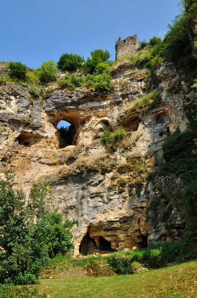 ペリゴール、lor で cuzorn の村で洞窟 et ガロンヌ川 — ストック写真