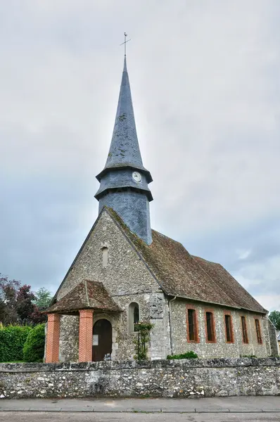 Francia, pittoresco villaggio di Suzay — Foto Stock