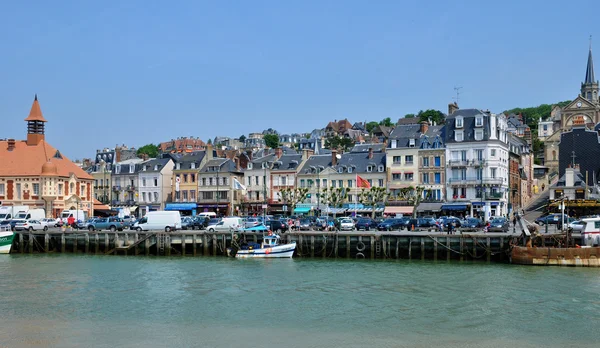 França, pitoresca cidade de Trouville na Normandia — Fotografia de Stock