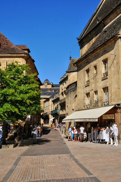 フランス、ドルドーニュ県サルラ ラ caneda の絵のような都市 — ストック写真