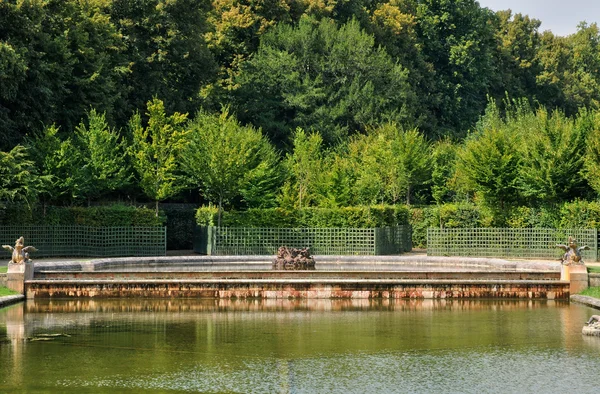 Садові grand Тріанонський договір у Марі Антуанетти нерухомості — стокове фото