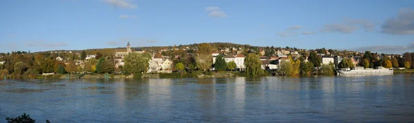 Ile de France, cidade de Triel sur Seine — Fotografia de Stock