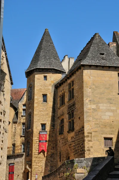 Francie, malebném městě sarlat la caneda v oblasti dordogne — Stock fotografie