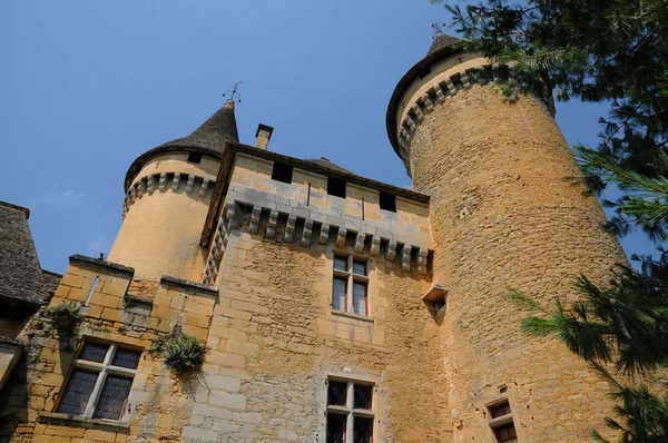 França, pitoresco castelo de Puymartin em Dordogne — Fotografia de Stock