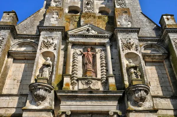 Francja, zabytkowy kościół Bellême w Normandia — Zdjęcie stockowe