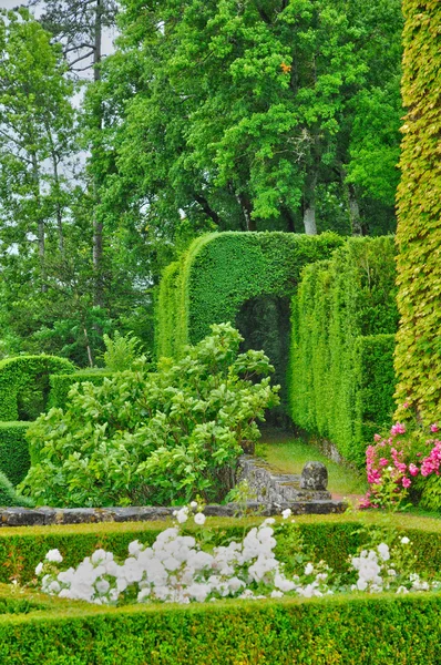 Francia, pittoresco giardino di Marqueyssac in Dordogna — Foto Stock