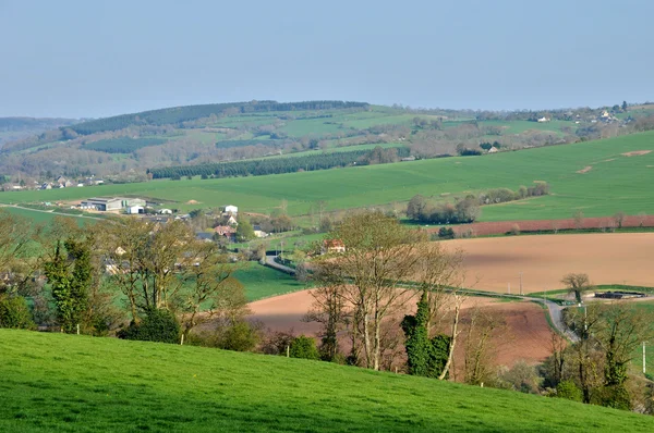 Landskap av normandie nära thury-harcourt — Stockfoto