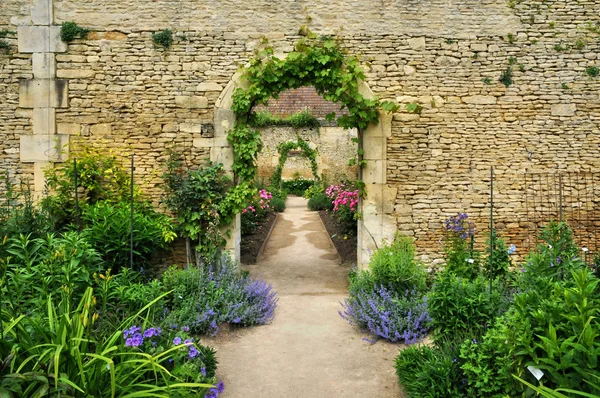 Francia, giardino del castello del canone in Normandia — Foto Stock