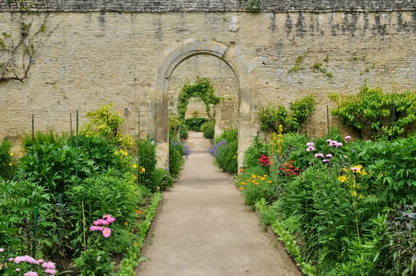 França, jardim do castelo canônico na Normandia — Fotografia de Stock