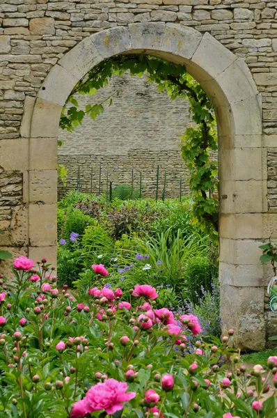 Francia, jardín del castillo canónico en Normandía — Foto de Stock
