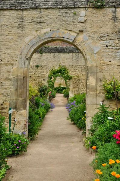 Francia, jardín del castillo canónico en Normandía — Foto de Stock