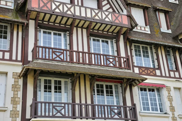 Frankreich, malerische stadt trouville in der normandie — Stockfoto