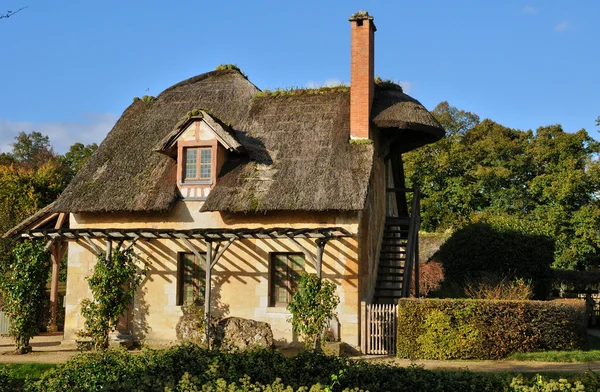 Domaine de marie antoinette in het park van versailles paleis — Stockfoto