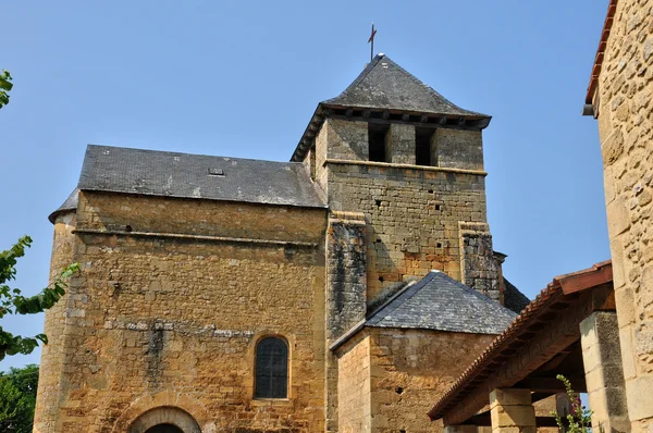 Veyrignac kościoła w dordogne we Francji — Zdjęcie stockowe