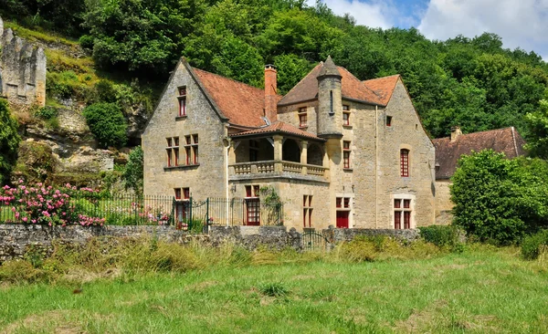 Frankrijk, schilderachtig dorp van carsac — Stockfoto