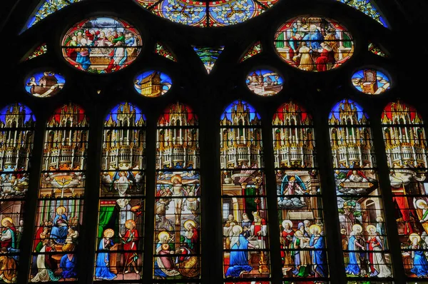 Франция, историческая церковь Святого Мартина в Виллер-сюр-Мер — стоковое фото
