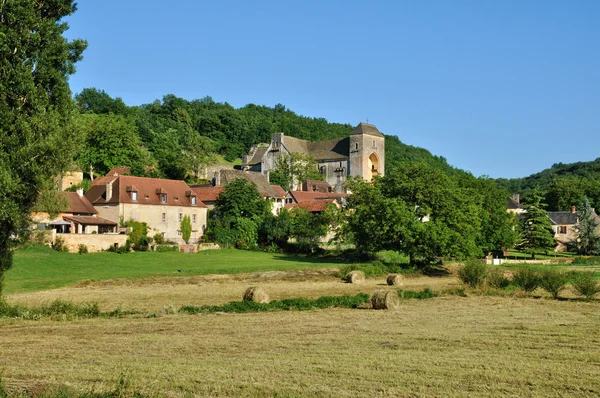 Franciaország, festői falu a saint amand de coly — Stock Fotó