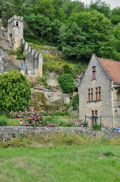 Francia, pintoresco pueblo de Carsac — Foto de Stock