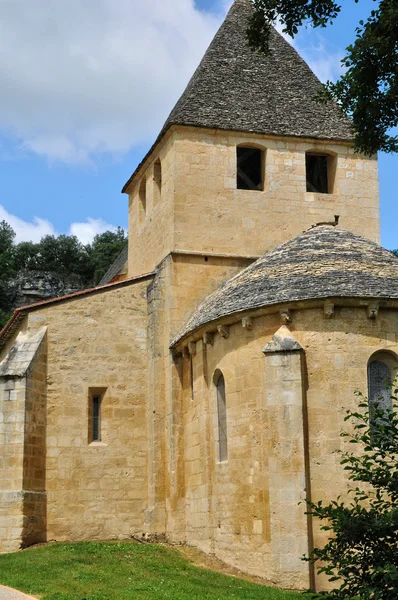 Francia, iglesia de Carsac Aillac en Dordoña — Foto de Stock