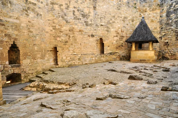 France, picturesque castle of Castelnaud in Dordogne — Stock Photo, Image