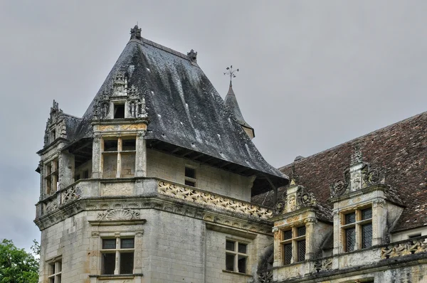Γαλλία, αναγεννησιακό κάστρο της puyguilhem σε dordogne — Φωτογραφία Αρχείου