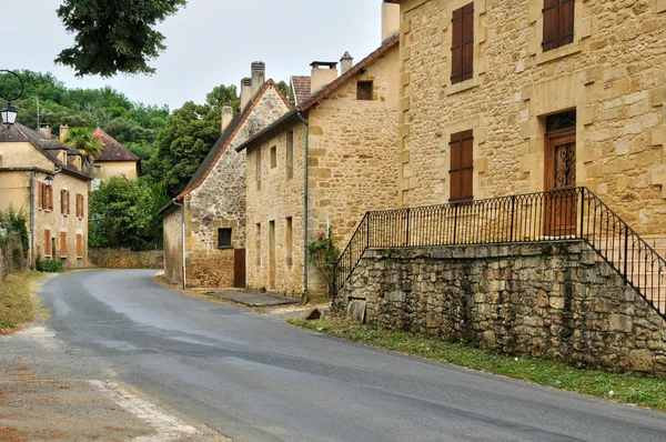 法国，风景如画的村庄里的 aillac — 图库照片