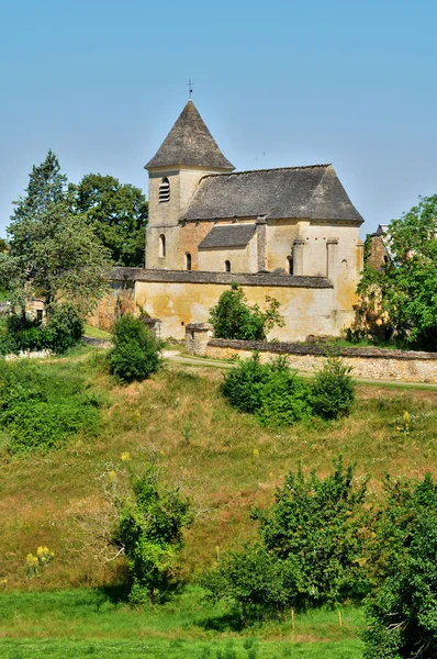 法国，风景如画的村庄里的 carlucet — 图库照片