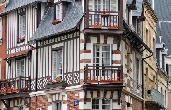 Dům v trouville sur mer v normandie — Stock fotografie