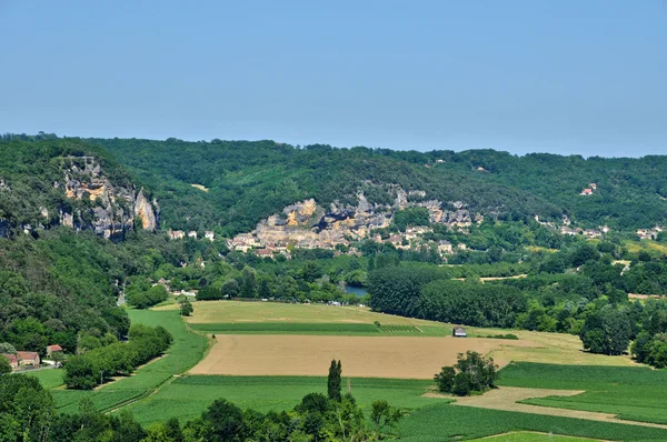 França, a pitoresca aldeia de La Roque Gageac — Fotografia de Stock