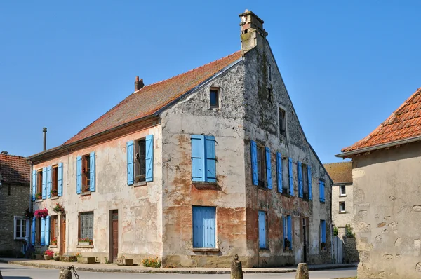 Frankrijk, dorp van jambville in ile de france — Stockfoto