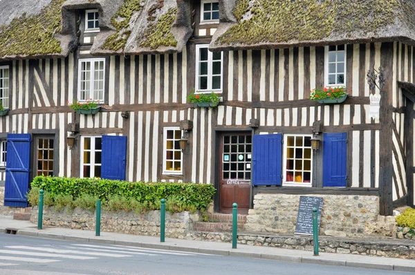 Francia, pueblo de Tourgeville en Normandía — Foto de Stock