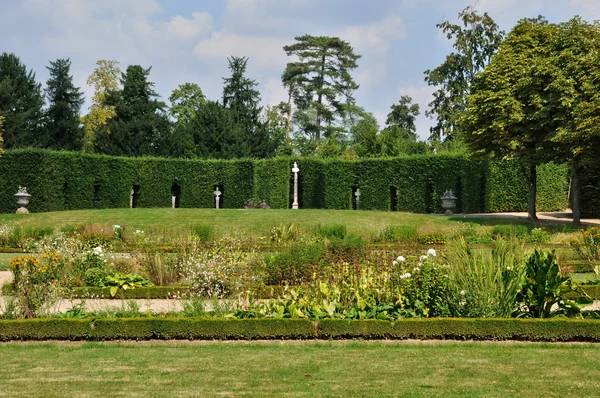 Garten des grand trianon in marie antoinette estate — Stockfoto