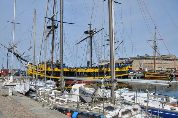 França, pitoresca cidade de Saint Malo em Bretagne — Fotografia de Stock