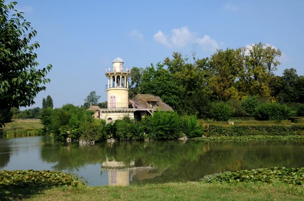 Hameau de la Reine dans le parc du château de Versailles — Photo