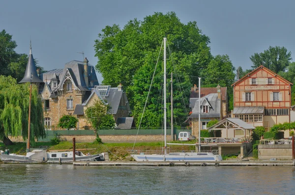 Francie, město triel sur Seine — Stock fotografie