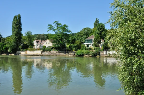 Francia, la ciudad de L Isle Adam — Foto de Stock