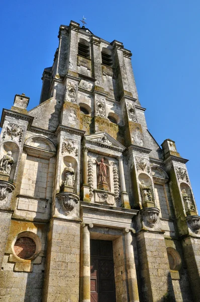 Francia, iglesia histórica de Belleme en Normandía — Foto de Stock