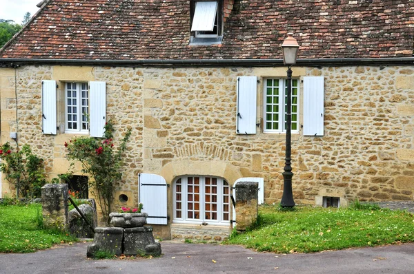 Frankrijk, schilderachtig dorp van vitrac — Stockfoto