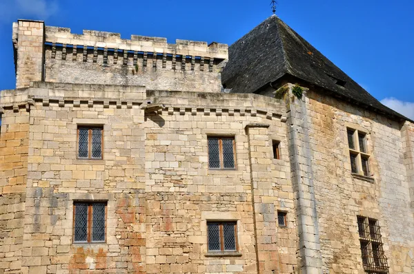 França, pitoresco castelo de Ajat — Fotografia de Stock