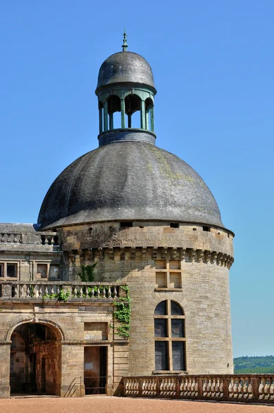 Франція, замок hautefort в Дордонь — стокове фото