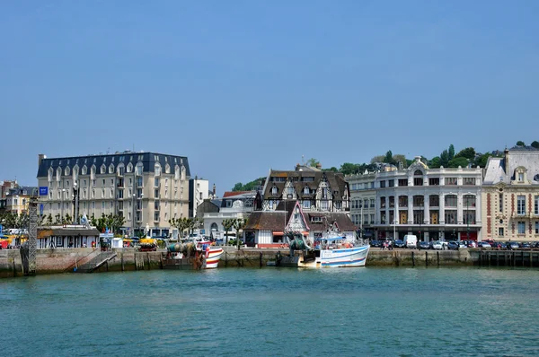 Fransa, normandie pitoresk trouville şehir — Stok fotoğraf