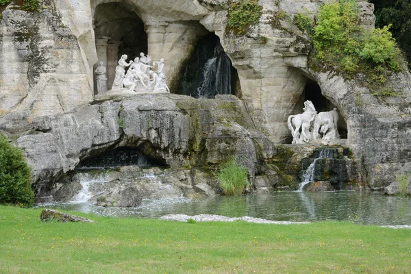 Frankrike, apollo bad grove i versailles slottspark — Stockfoto