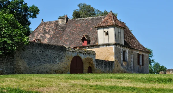 Frankreich, malerisches dorf sainte mondame — Stockfoto