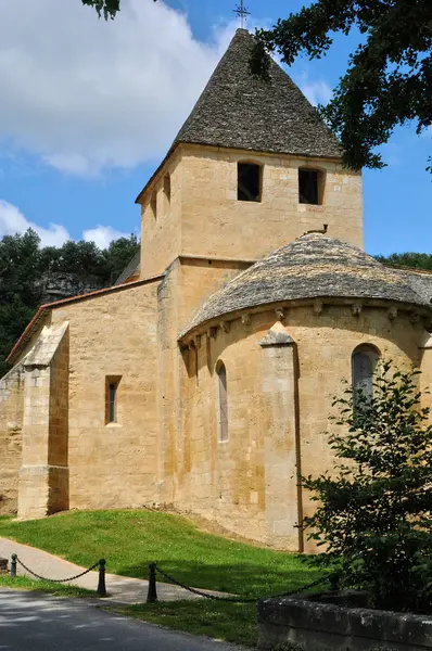 Francia, iglesia de Carsac Aillac en Dordoña — Foto de Stock