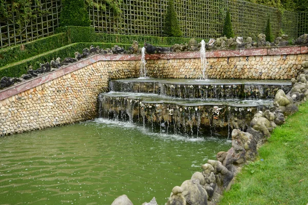 França, três fontes arvoredo em Versailles Palace Park — Fotografia de Stock