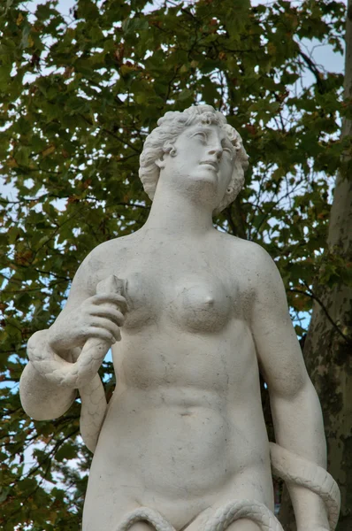 France, statue en marbre dans le parc du château de Versailles — Photo