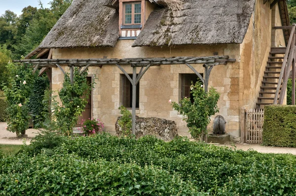 France, domaine Marie Antoinette dans le parc du château de Versailles — Photo