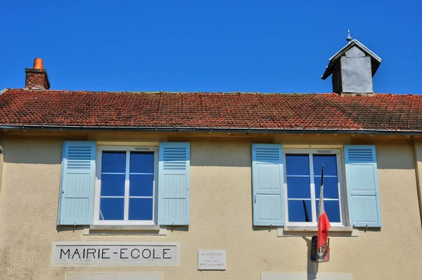 Franciaország, festői falu a lainville en-vexin — Stock Fotó